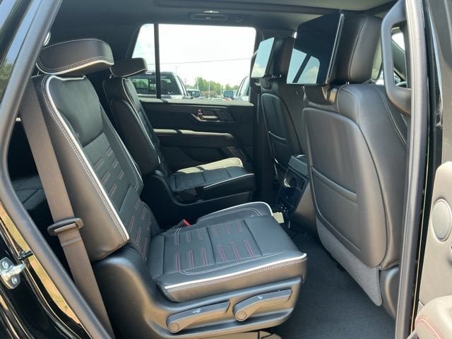 New 2026 GMC Yukon AT4 Ultimate AWD/4WD image 21