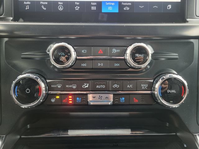 New 2025 Ford F150 Platinum w/ Equipment Group 702A High image 32