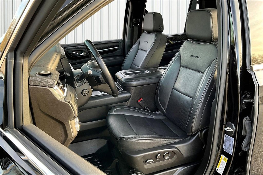 Used 2021 GMC Yukon Denali image 20