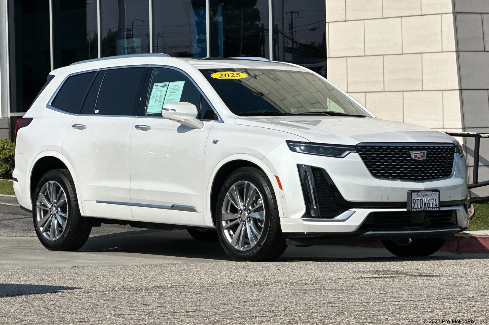 Used 2025 Cadillac XT6 Premium Luxury w/ Technology Package