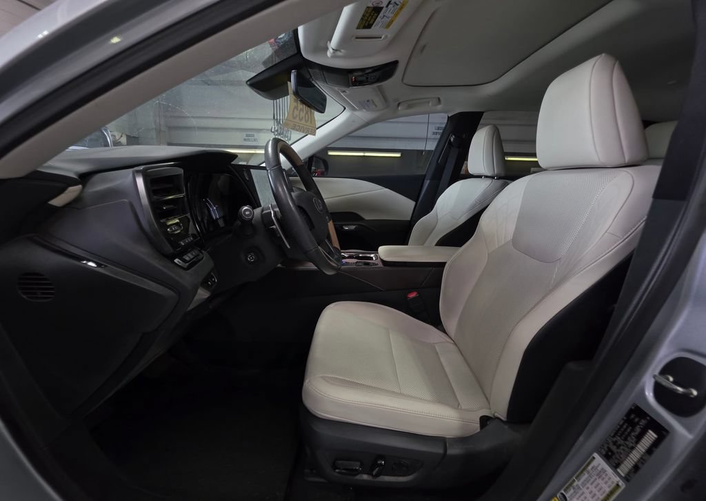 Used 2023 Lexus RX 350 Premium w/ Accessory Package FWD image 17