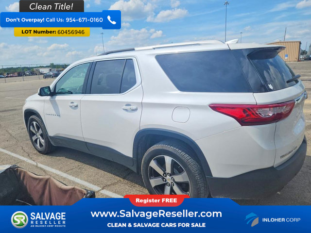 Used 2018 Chevrolet Traverse LT AWD/4WD image 3