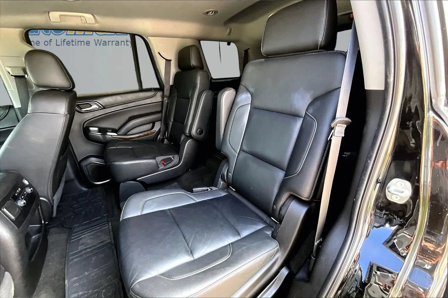 Used 2018 Chevrolet Tahoe LT w/ Z71 Midnight Edition AWD/4WD image 22