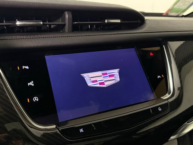 Certified 2025 Cadillac XT6 Sport w/ LPO, Red Accent Package AWD/4WD image 25