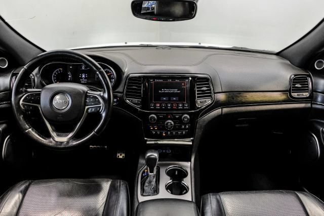 Used 2020 Jeep Grand Cherokee High Altitude AWD/4WD image 16