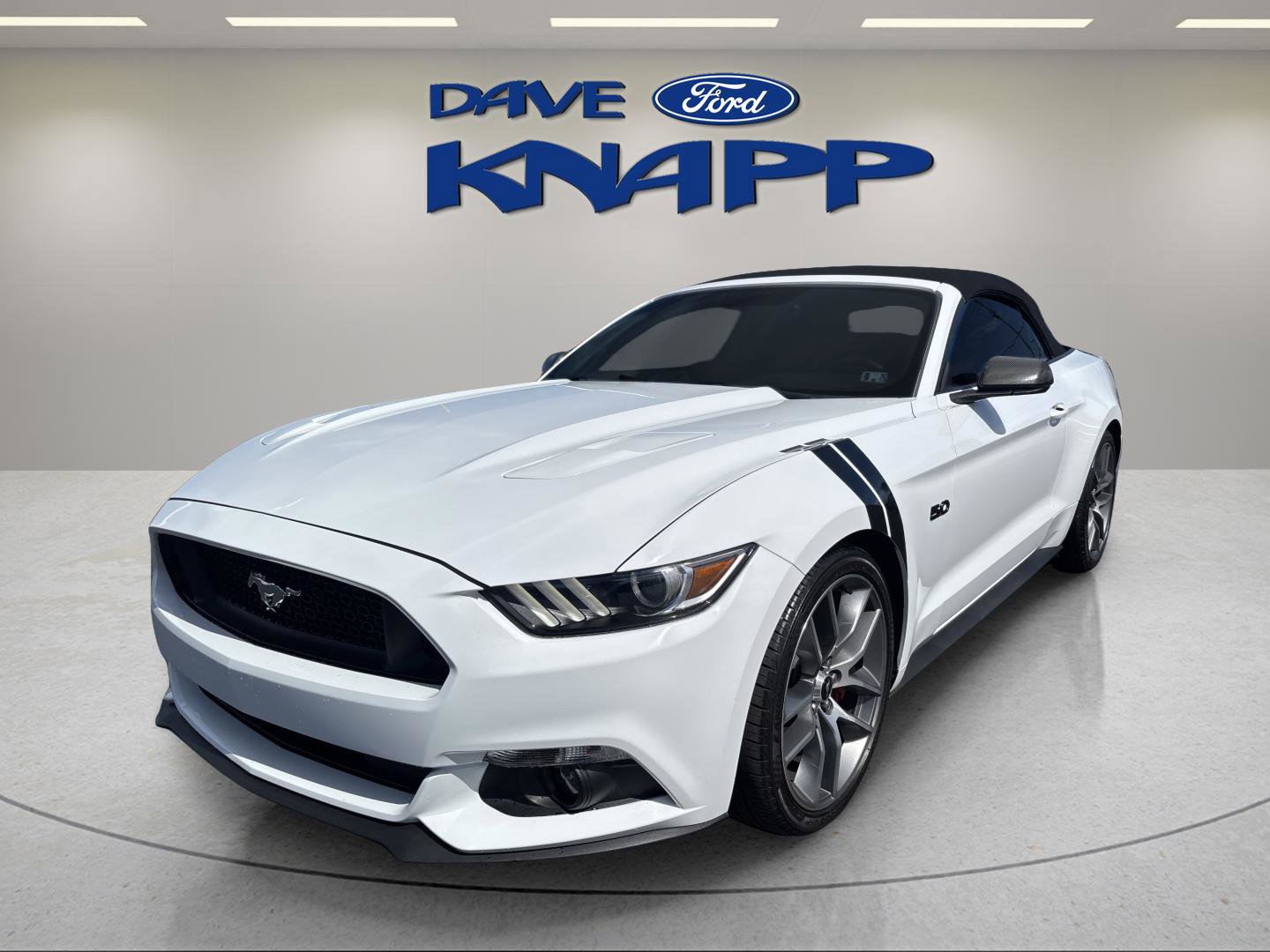 Used 2016 Ford Mustang GT Premium w/ Equipment Group 401A image 4