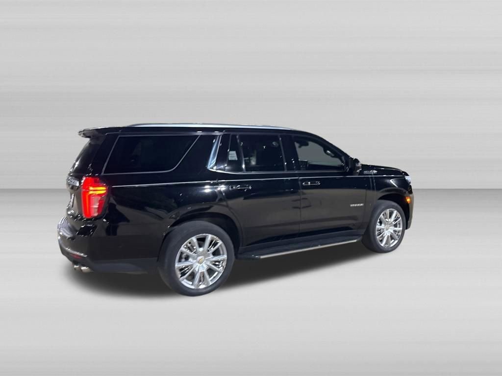 Used 2023 Chevrolet Tahoe High Country w/ Advanced Technology Package AWD/4WD image 5