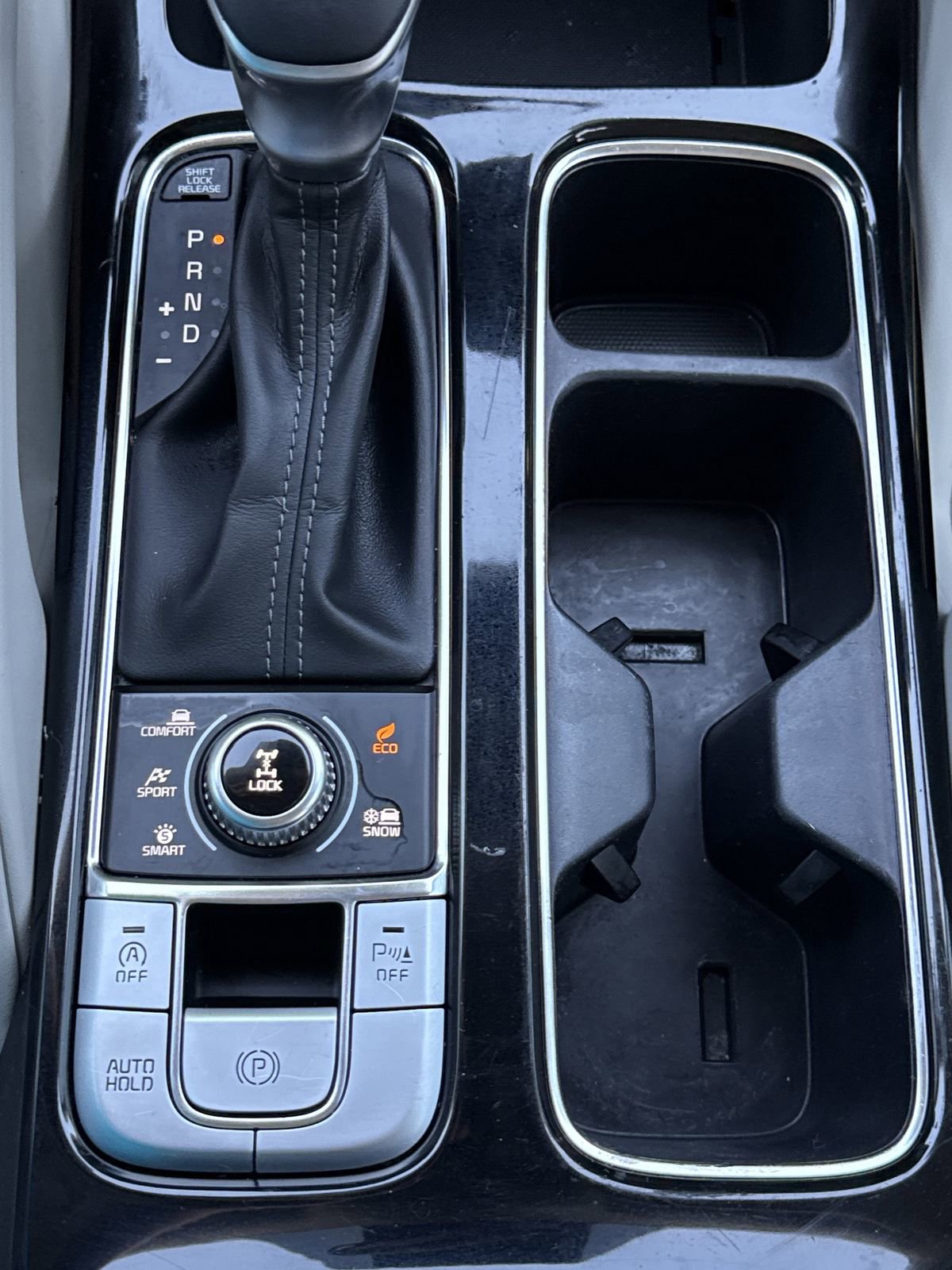 Used 2022 Kia Telluride EX w/ EX Premium Package AWD/4WD image 30