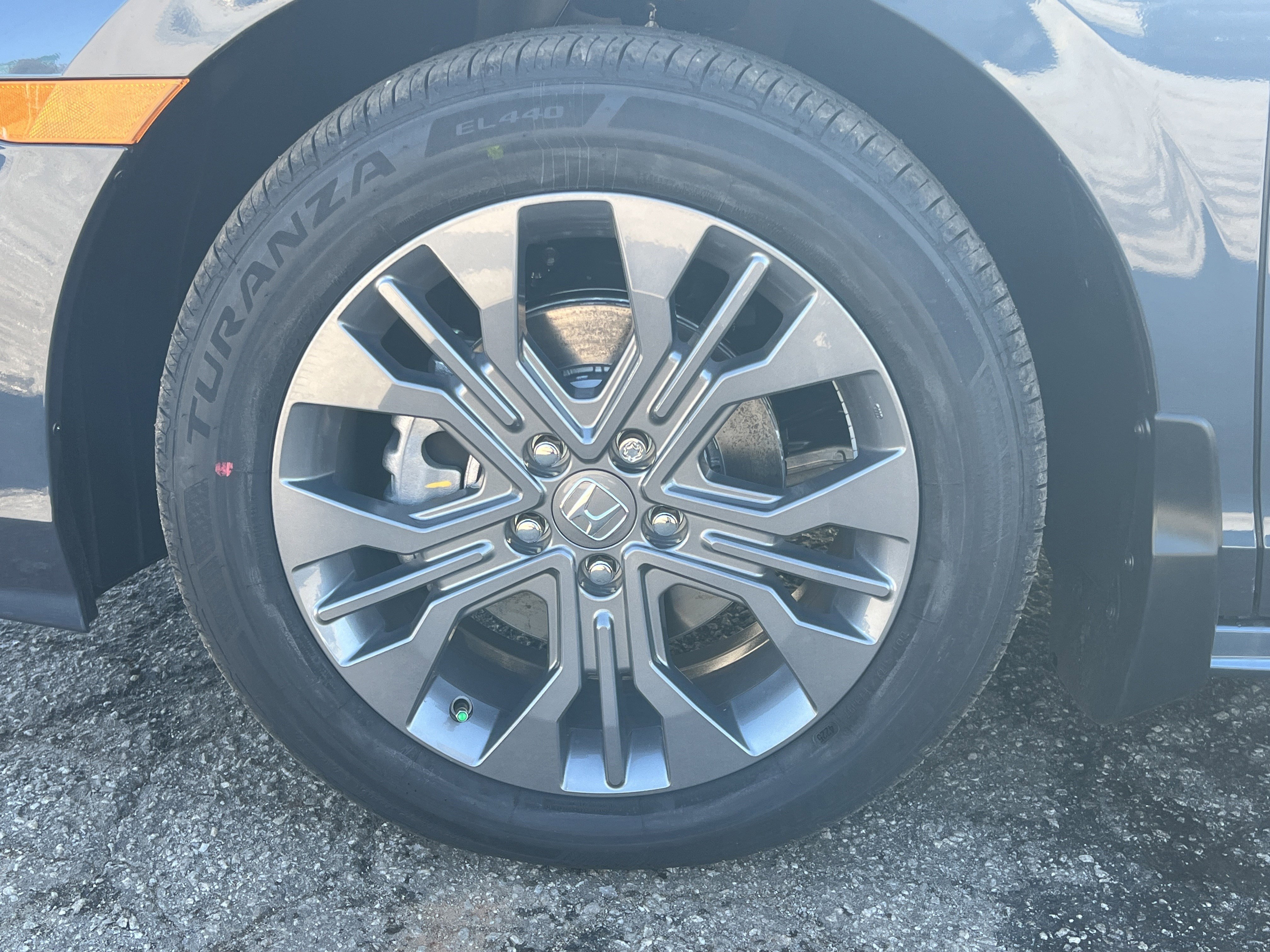 New 2026 Honda Odyssey Touring image 14