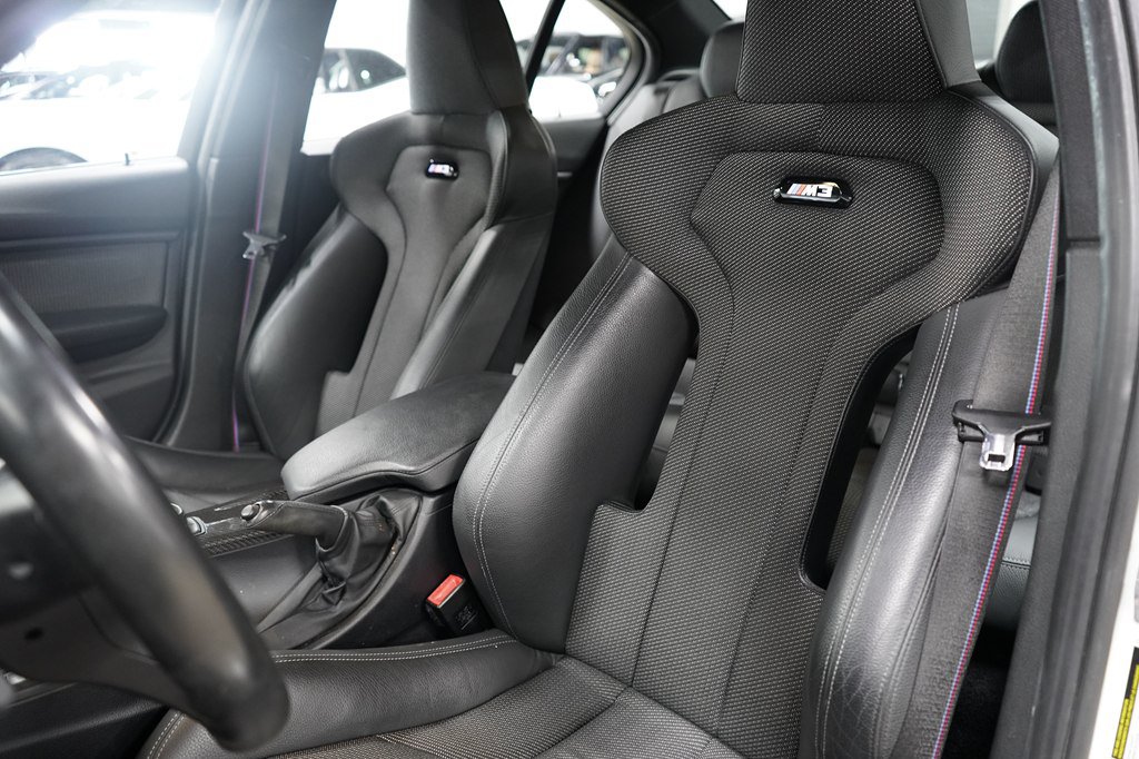Used 2018 BMW M3 RWD image 13