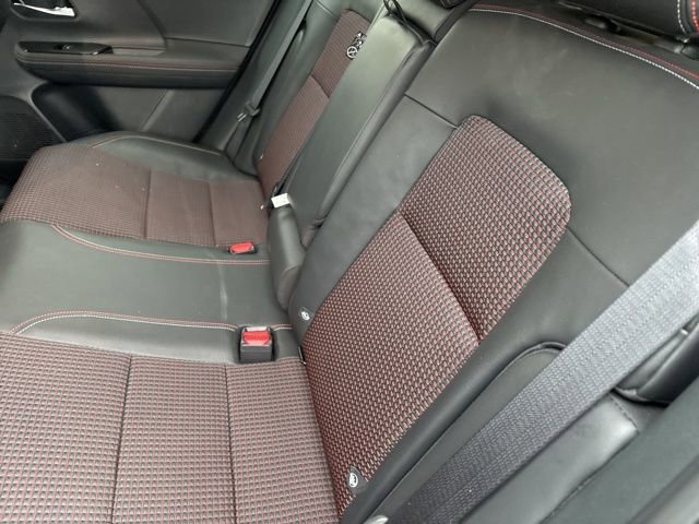 Certified 2025 Nissan Kicks SR image 10