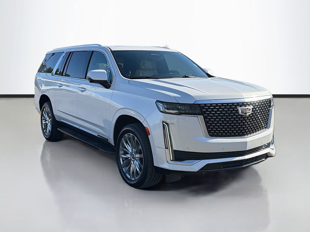 Used 2022 Cadillac Escalade ESV Premium Luxury image 3