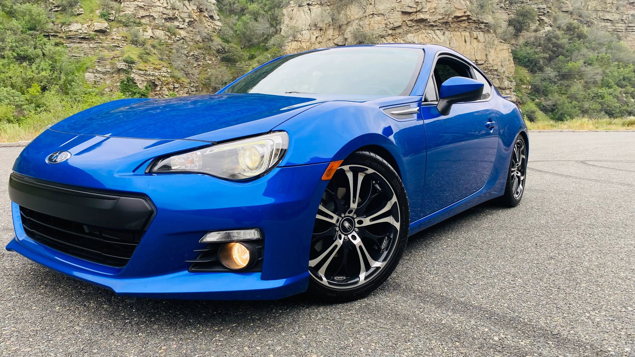 Used 2016 Subaru BRZ Limited w/ Popular Package #4 image 2