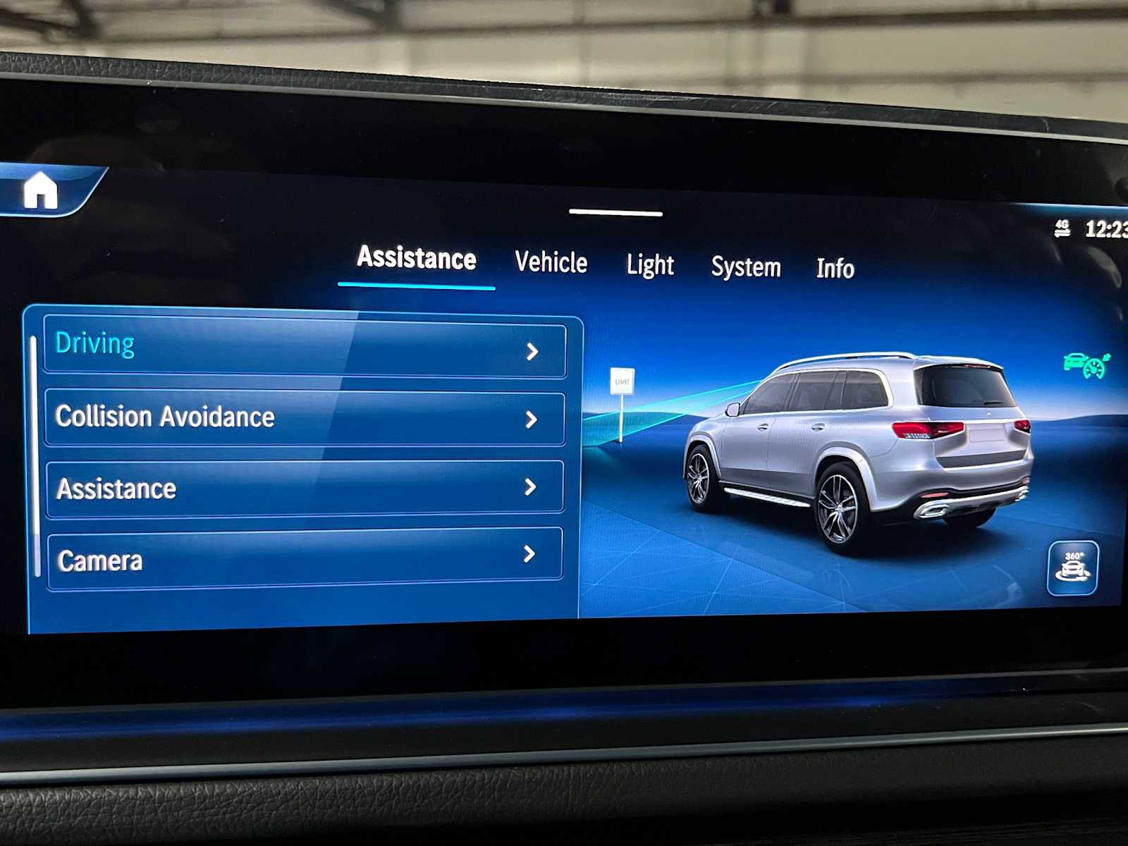 New 2026 Mercedes-Benz GLS 450 4MATIC image 34