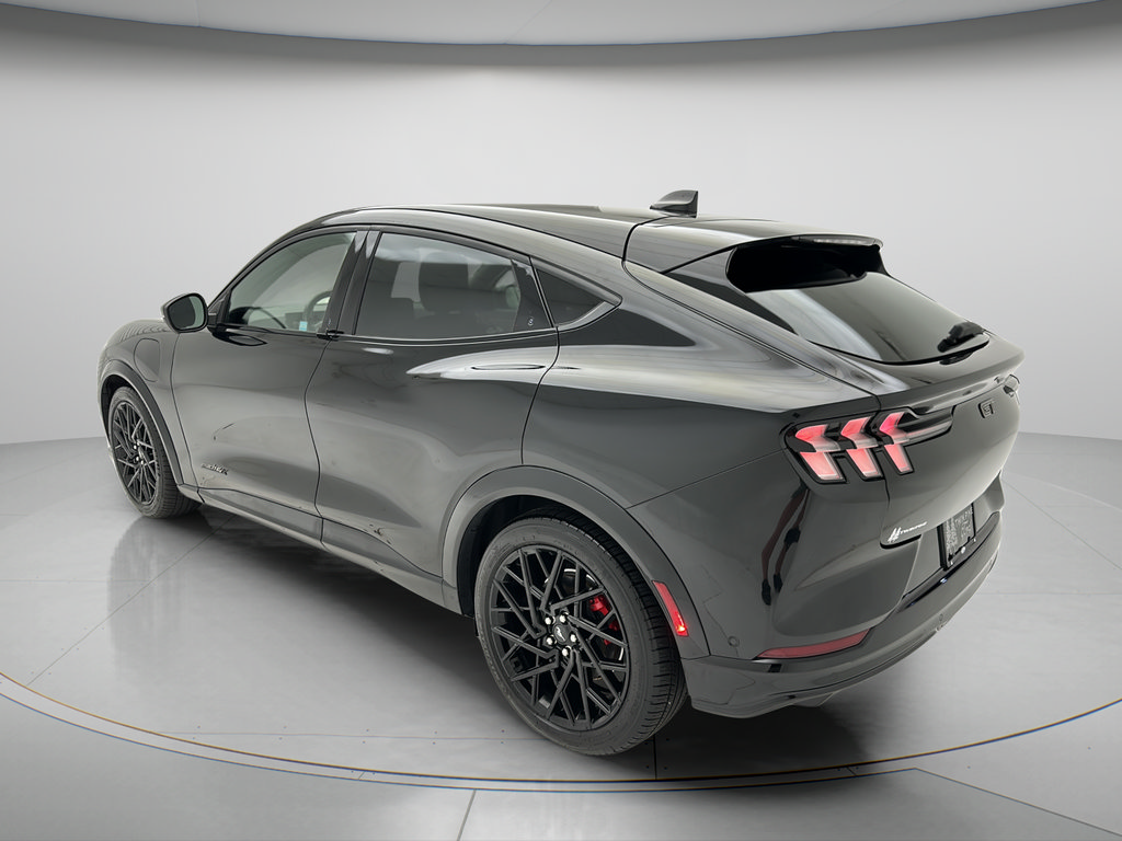Used 2023 Ford Mustang Mach-E GT w/ GT Performance Edition AWD/4WD image 4