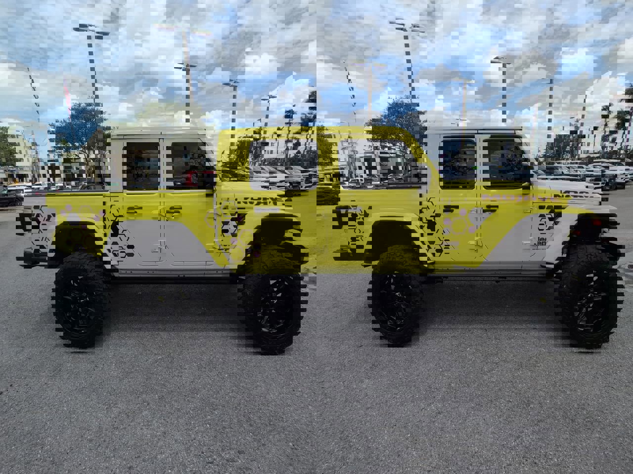 Used 2023 Jeep Gladiator Mojave w/ Trailer Tow Package image 4