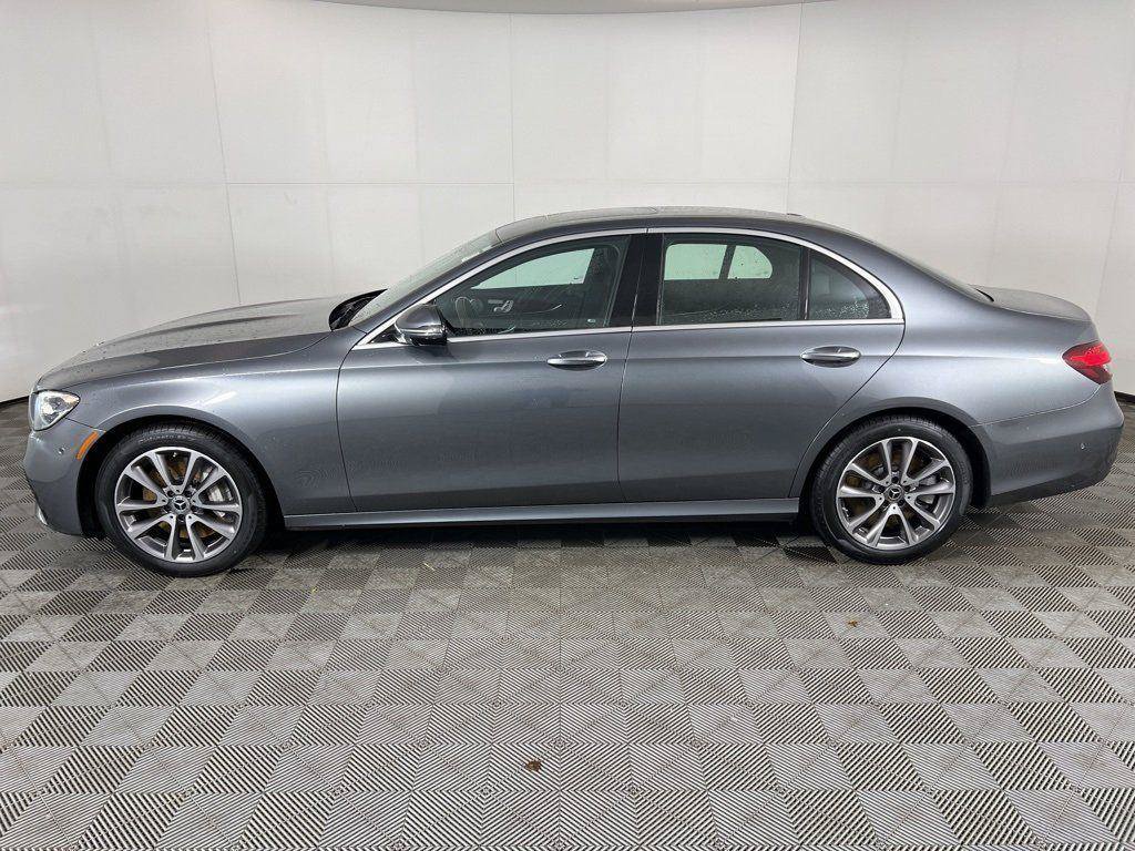 Used 2023 Mercedes-Benz E 450 4MATIC Sedan image 7