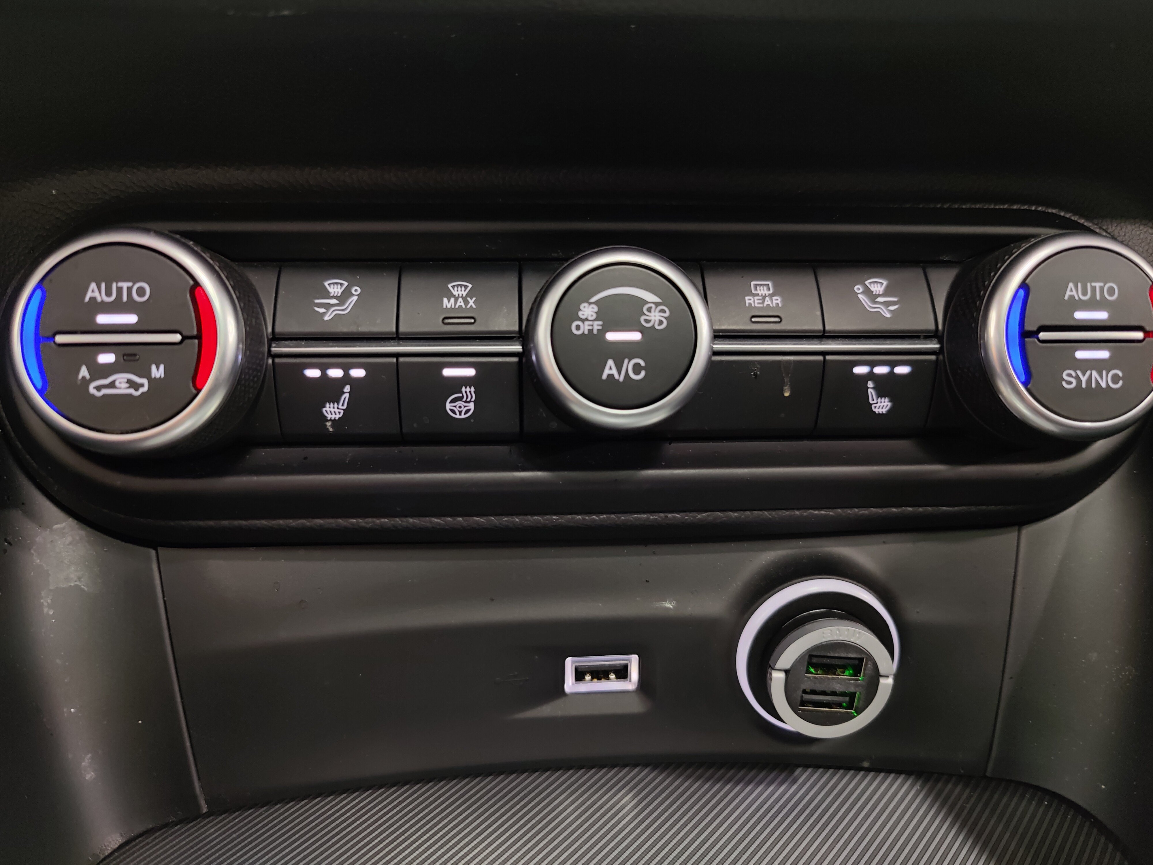 Certified 2023 Alfa Romeo Stelvio Veloce AWD/4WD image 20