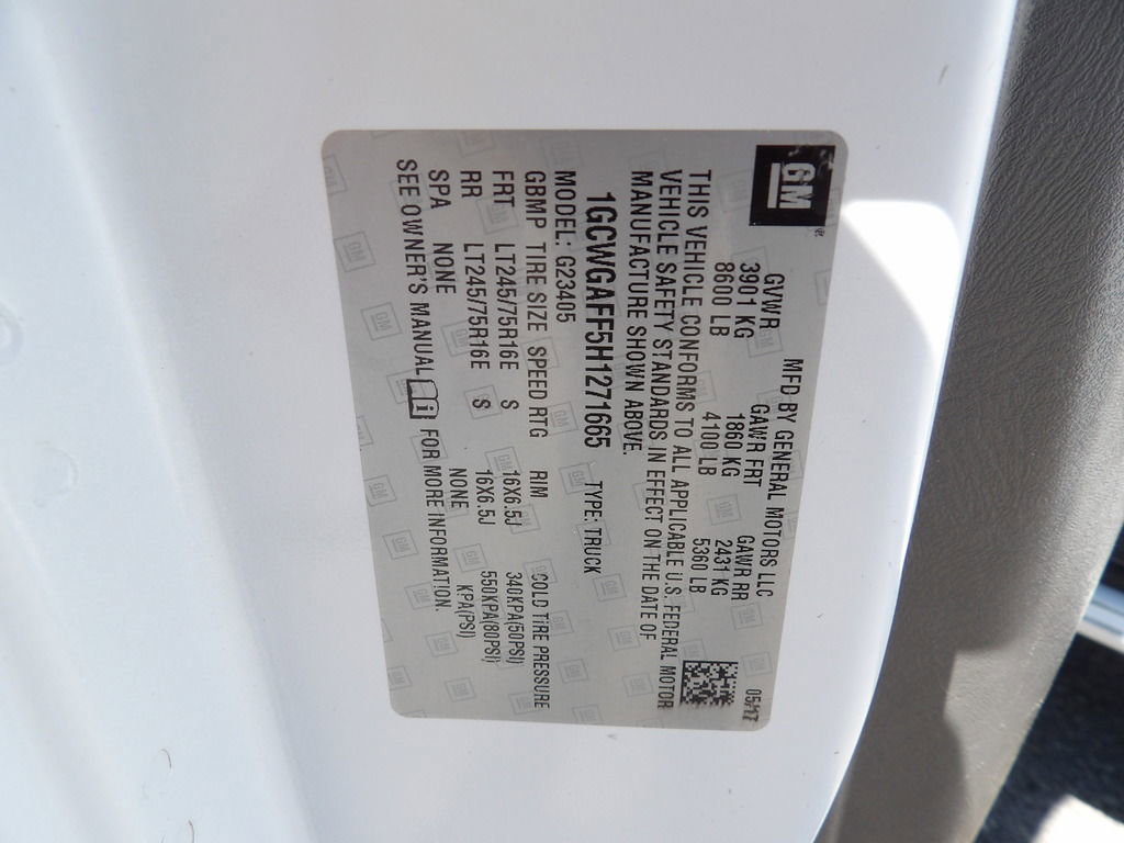 Used 2017 Chevrolet Express 2500 image 53