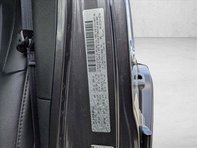 Used 2018 Jeep Wrangler Unlimited Rubicon image 25