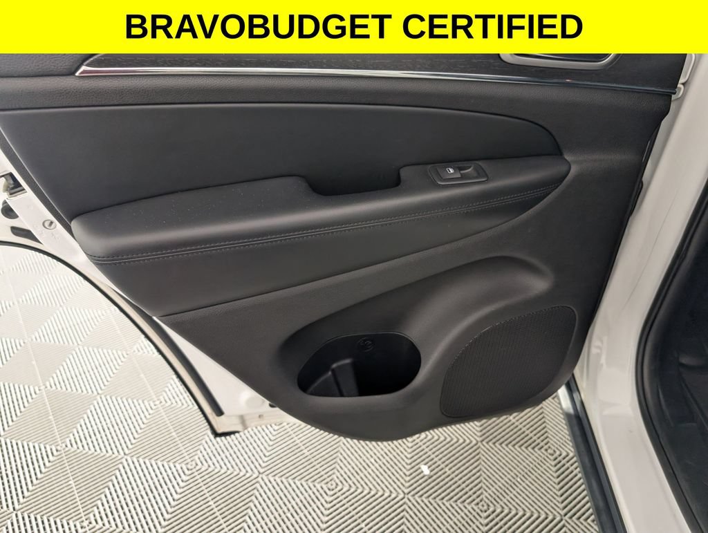 Used 2018 Jeep Grand Cherokee Limited AWD/4WD image 27