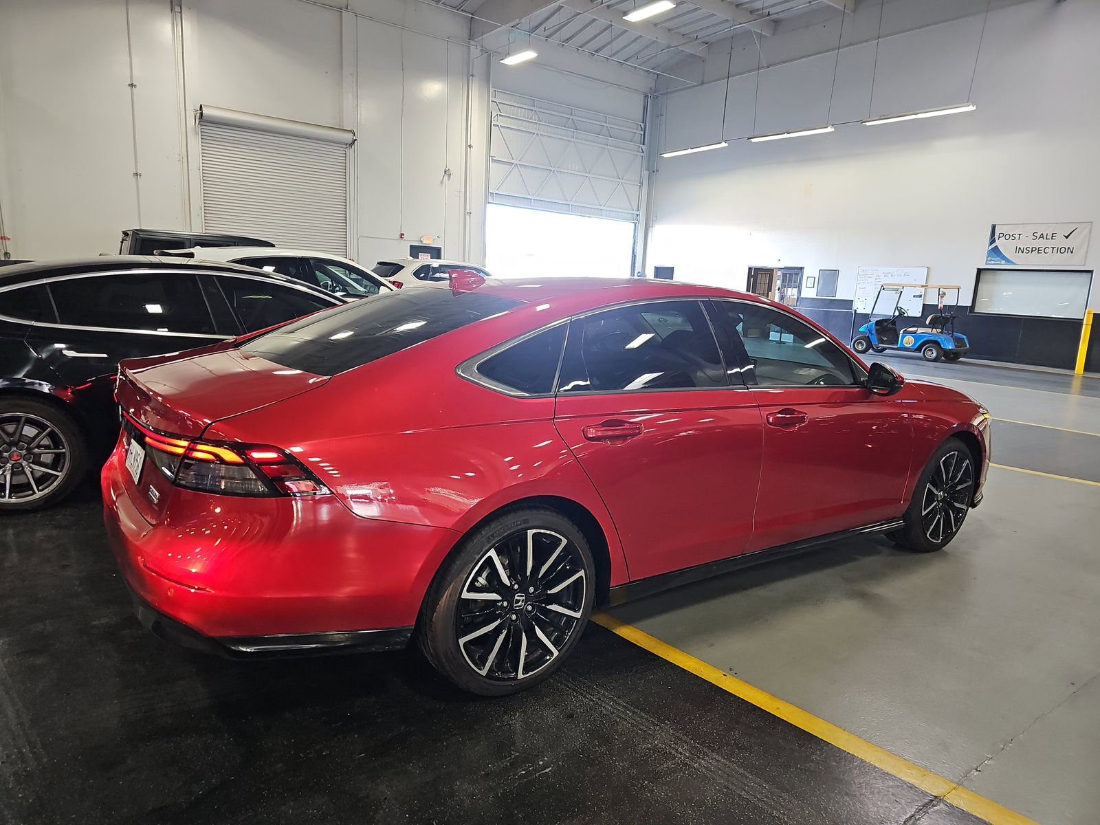 Used 2023 Honda Accord Touring image 4