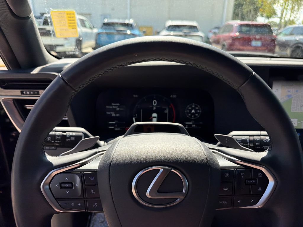 Used 2025 Lexus GX 550 AWD/4WD image 24