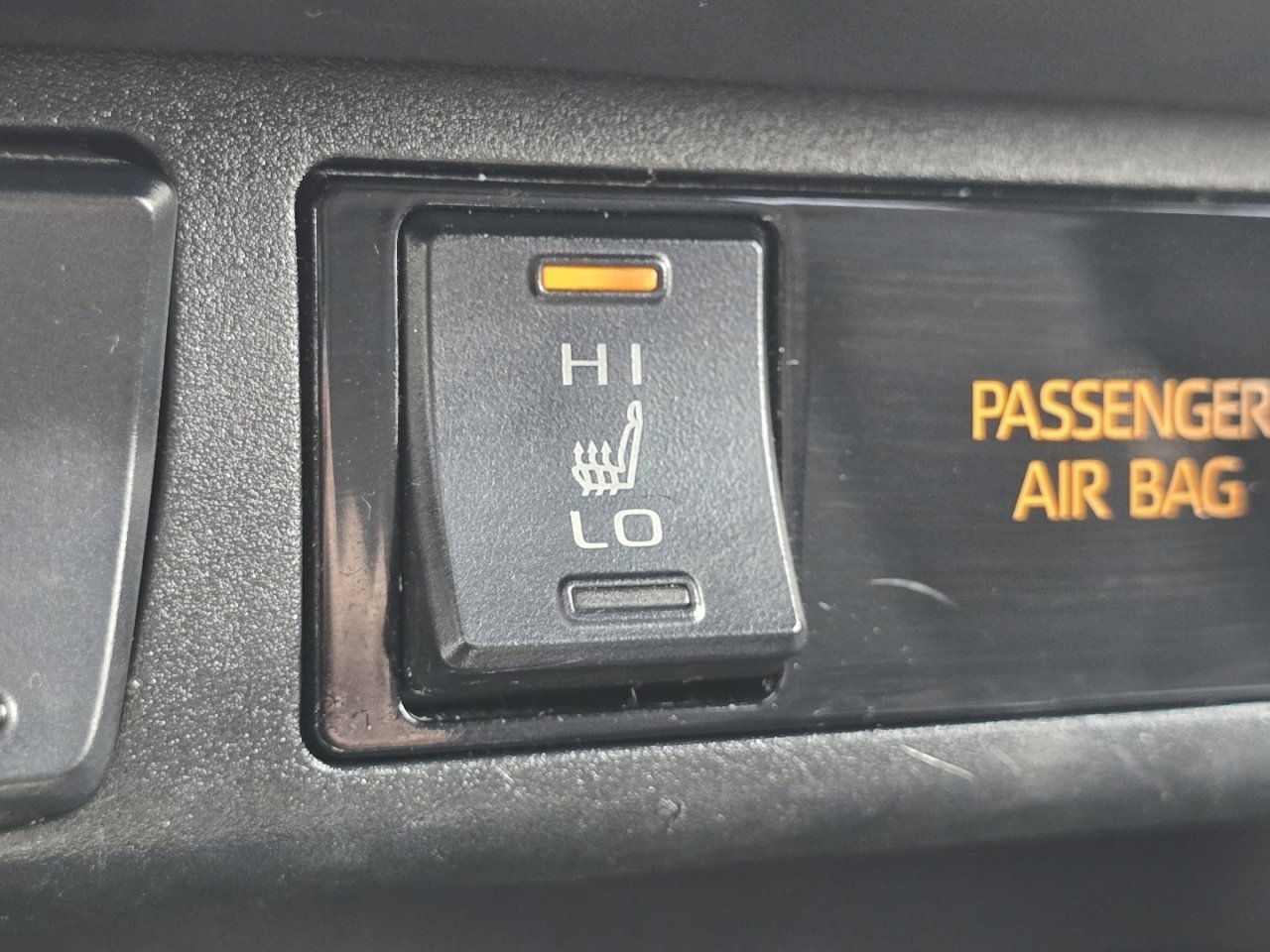 Certified 2022 Toyota RAV4 XSE AWD/4WD image 8