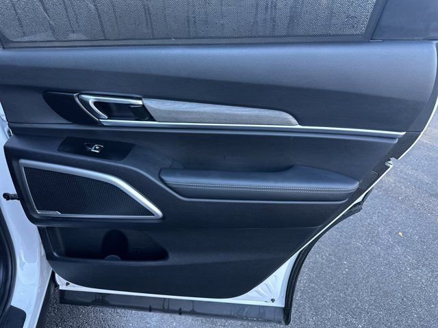 Used 2022 Kia Telluride EX w/ EX Premium Package image 17