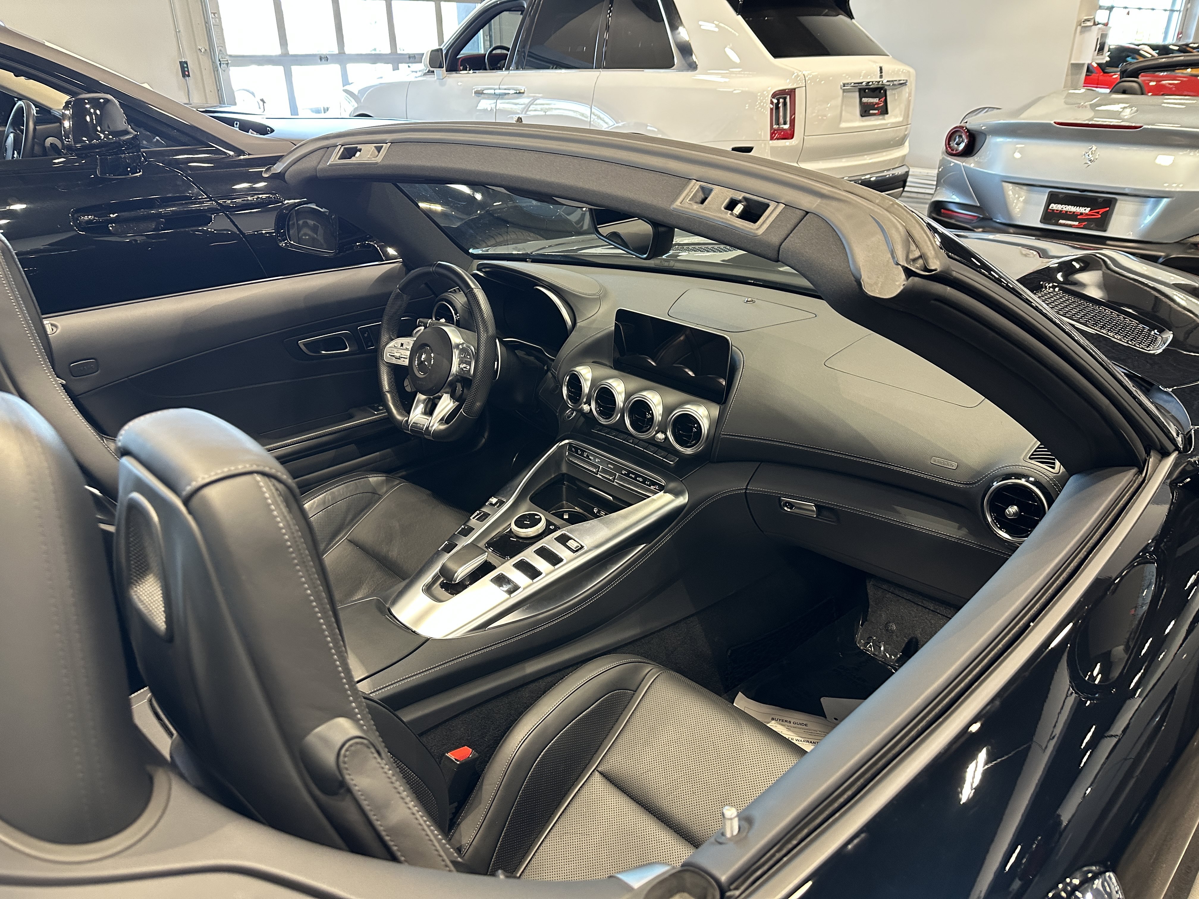 Used 2021 Mercedes-Benz AMG GT Roadster image 5