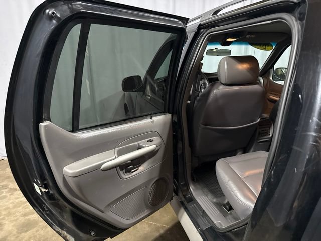 Used 2001 Ford Explorer Sport Trac 4x4 image 19