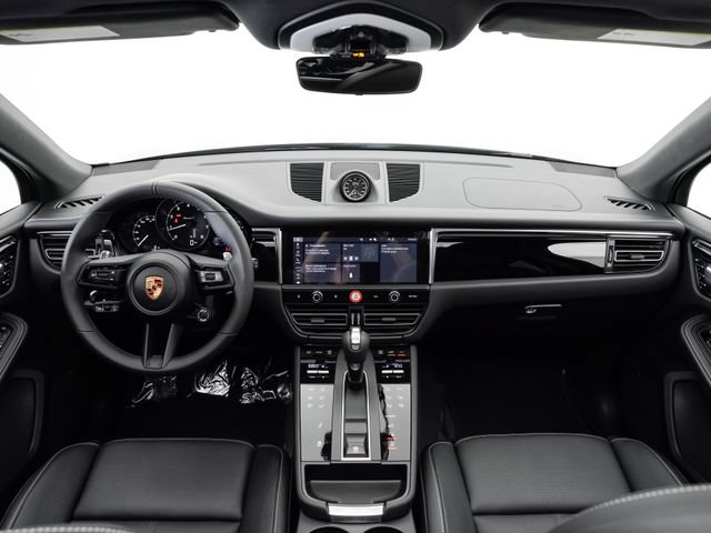 Certified 2025 Porsche Macan Turbo AWD/4WD image 22