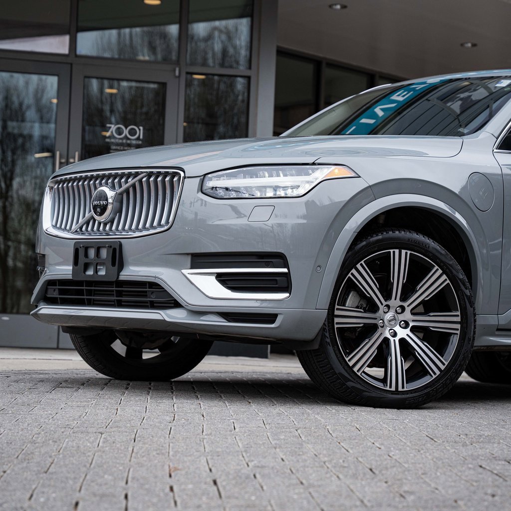 Certified 2024 Volvo XC90 T8 Plus w/ Protection Package Premier image 2