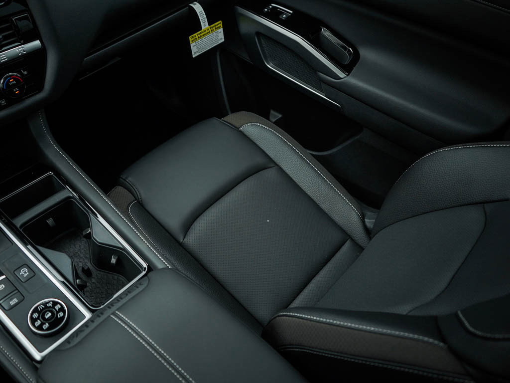 New 2026 Nissan Pathfinder SL w/ SL Premium Package AWD/4WD image 27