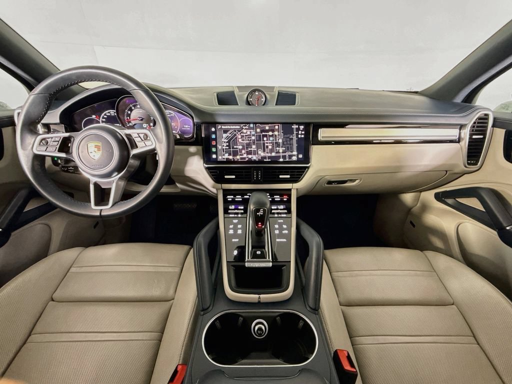 Certified 2023 Porsche Cayenne Platinum Edition AWD/4WD image 11