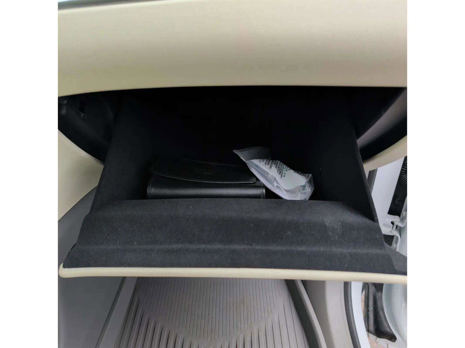 Used 2024 Cadillac XT6 Premium Luxury w/ Technology Package image 25