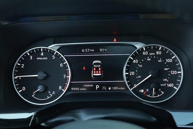 Certified 2025 Nissan Pathfinder SV w/ SV Premium Package FWD image 14