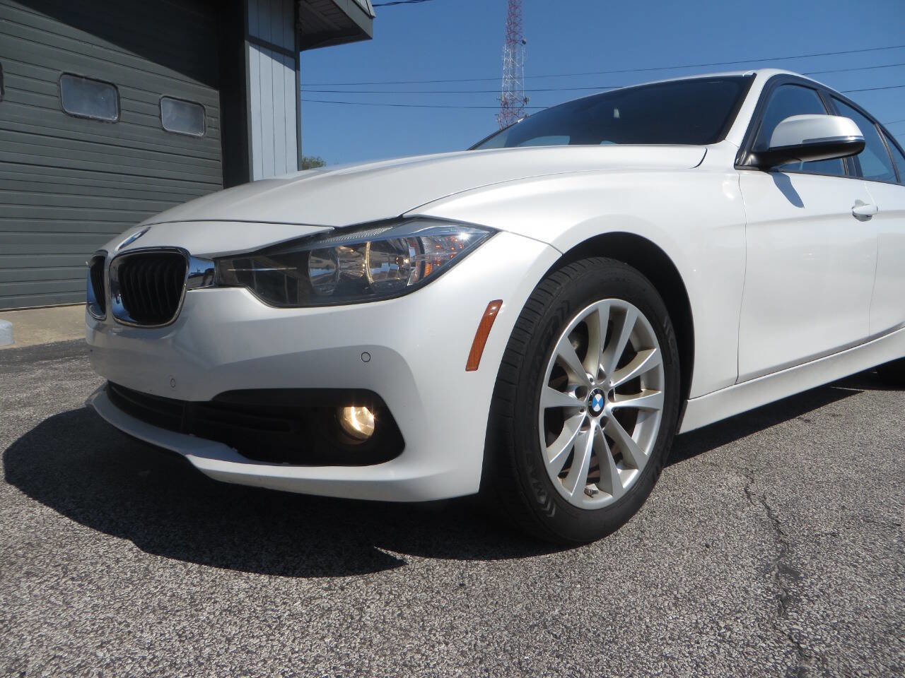 Used 2016 BMW 320i xDrive Sedan image 33