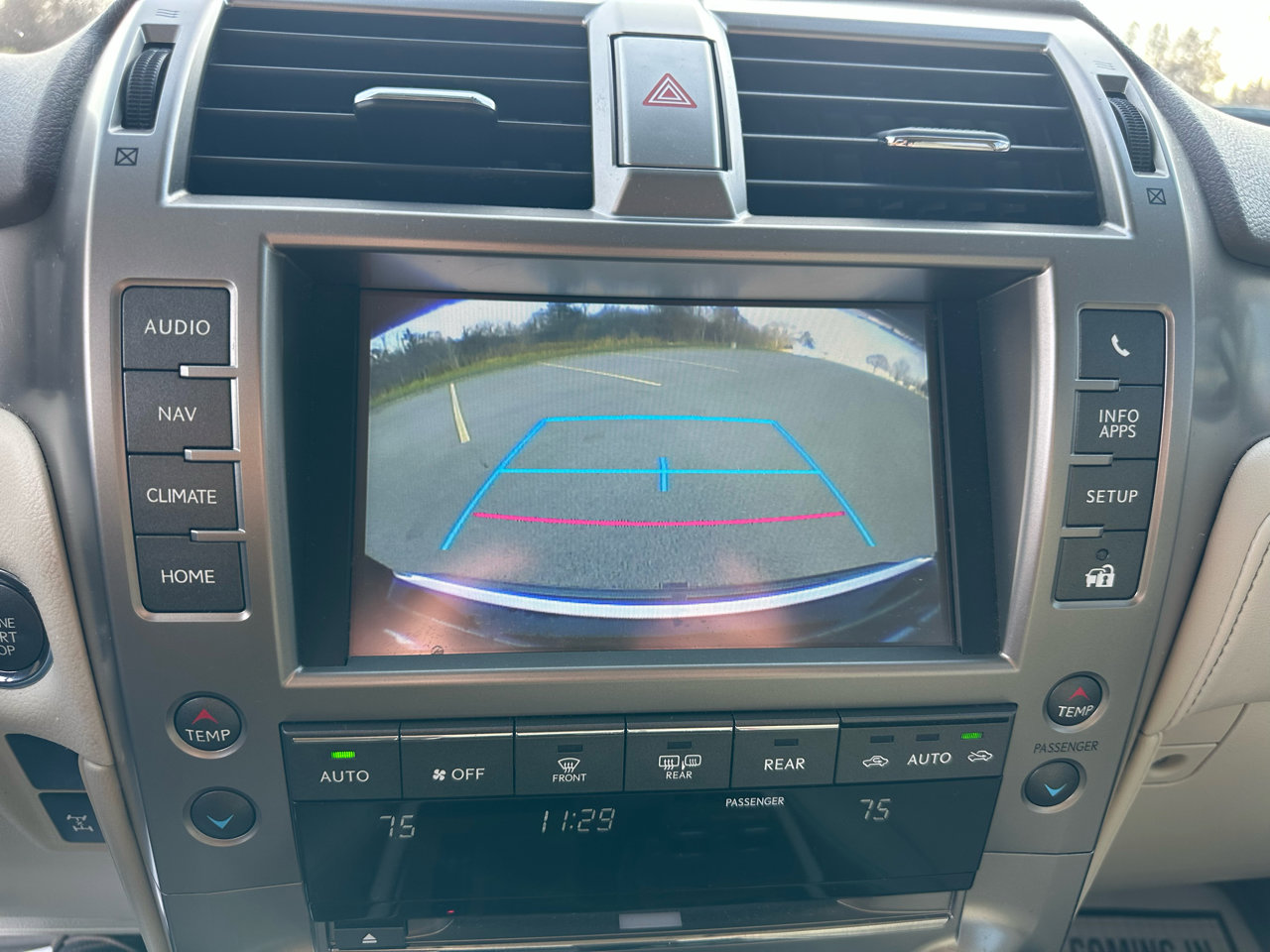 Used 2016 Lexus GX 460 Luxury image 17