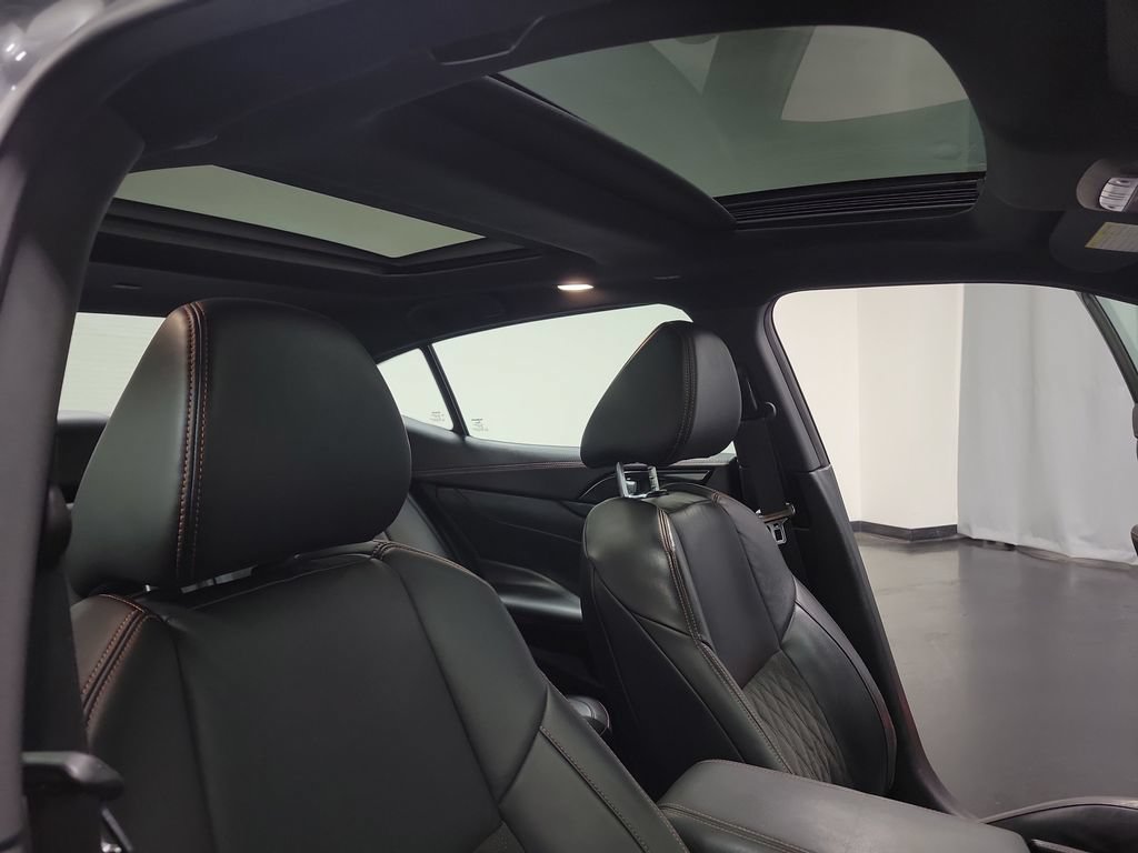 Used 2020 Nissan Maxima SR w/ Sport Mat Group FWD image 33
