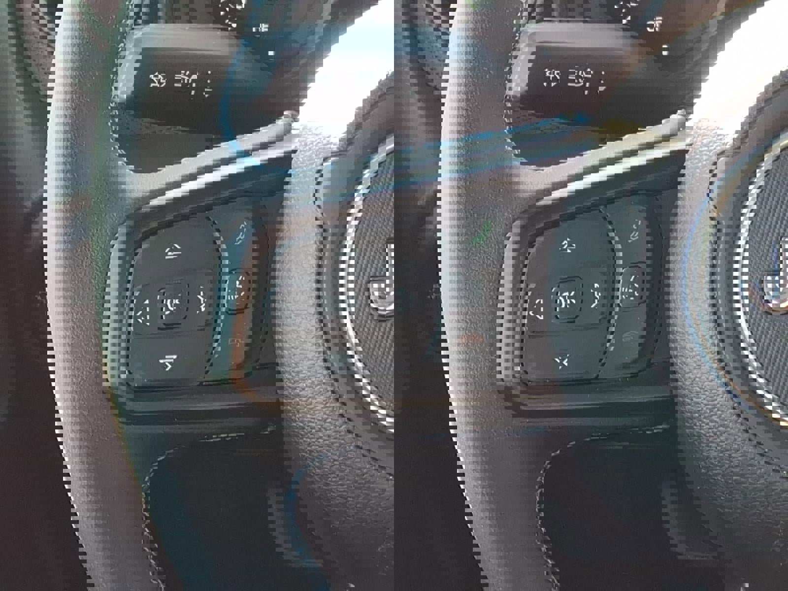 Used 2024 Jeep Wrangler Unlimited Rubicon 4xe w/ Convenience Group image 11