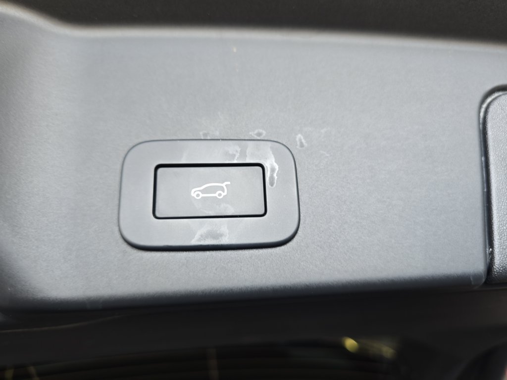 Certified 2025 Land Rover Range Rover Evoque S AWD/4WD image 16