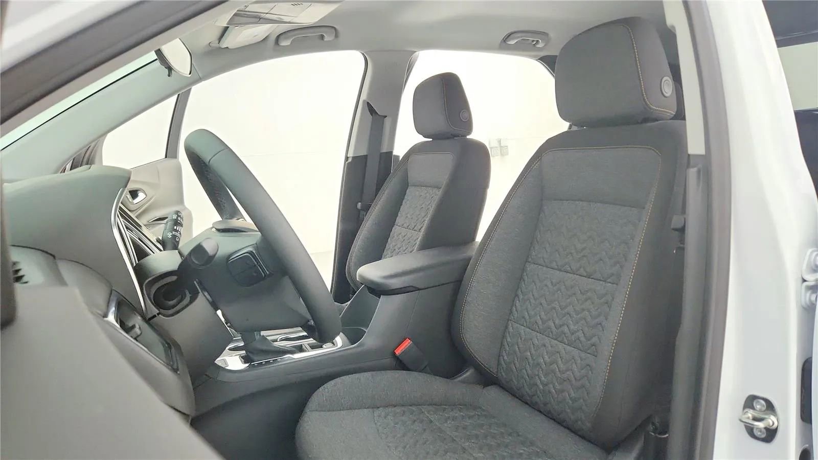 Used 2024 Chevrolet Equinox LT AWD/4WD image 53