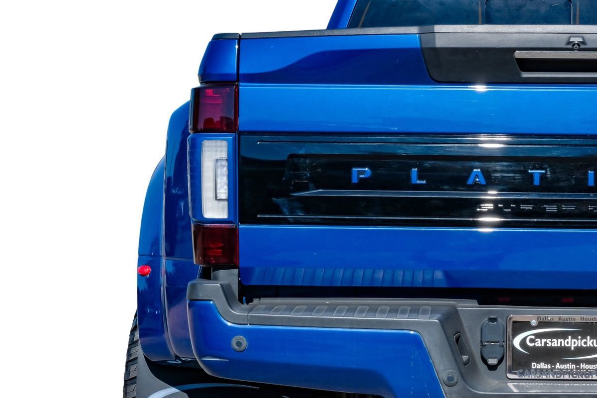 Used 2022 Ford F450 Platinum w/ FX4 Off-Road Package image 53