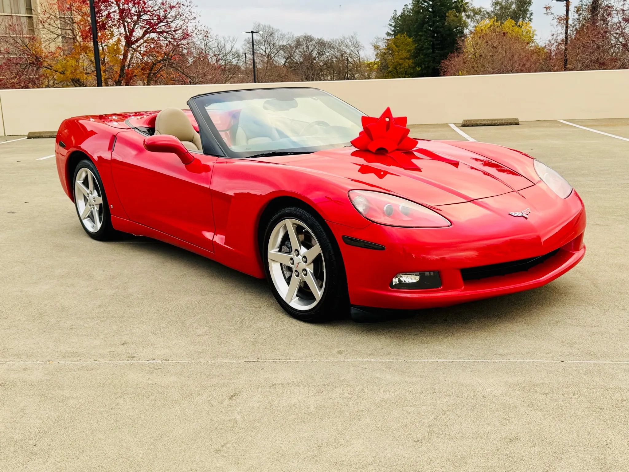 Used 2006 Chevrolet Corvette Convertible w/ Preferred Equipment Group RWD image 8