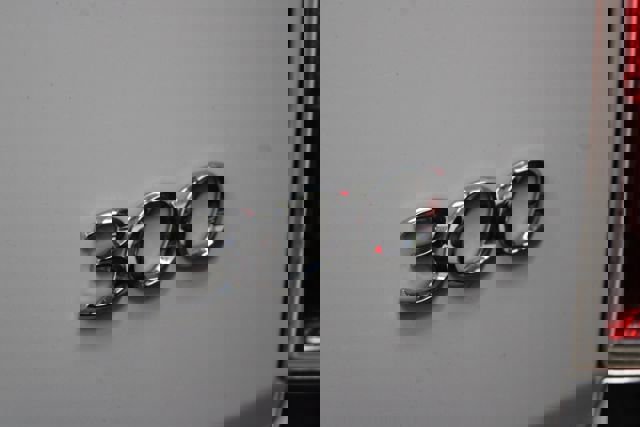 Used 2013 Chrysler 300 Motown w/ Driver Convenience Group image 7