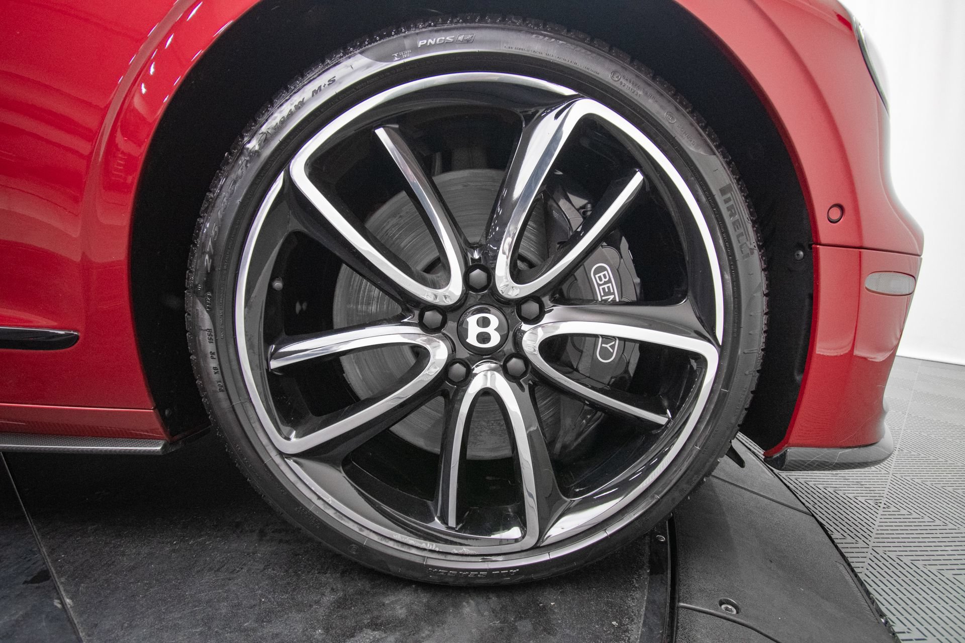 Certified 2024 Bentley Flying Spur S V8 AWD/4WD image 44