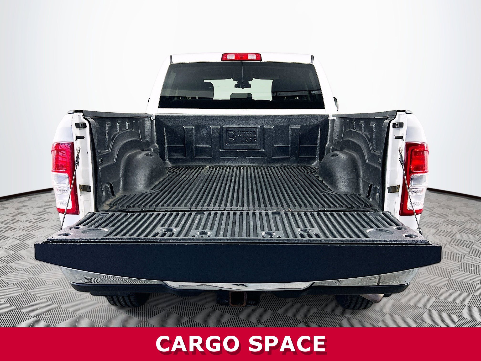 Used 2019 RAM 2500 Big Horn image 23