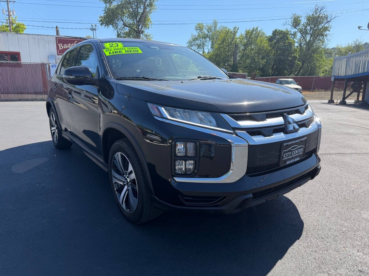 Used 2021 Mitsubishi Outlander Sport SE AWD/4WD image 2