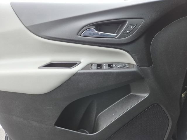 Used 2021 Chevrolet Equinox LS w/ LS Convenience Package image 28